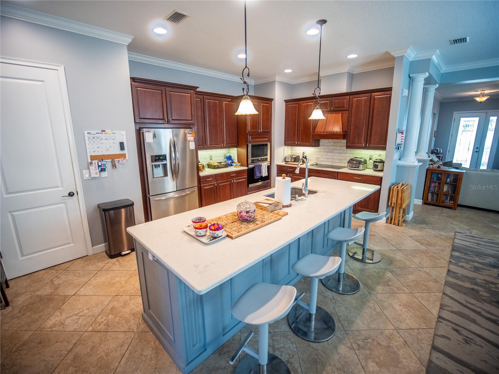 TAVARES ETOWAH PH 01 PB 45-49 LOT 39 ORB PG 1986 - Residential