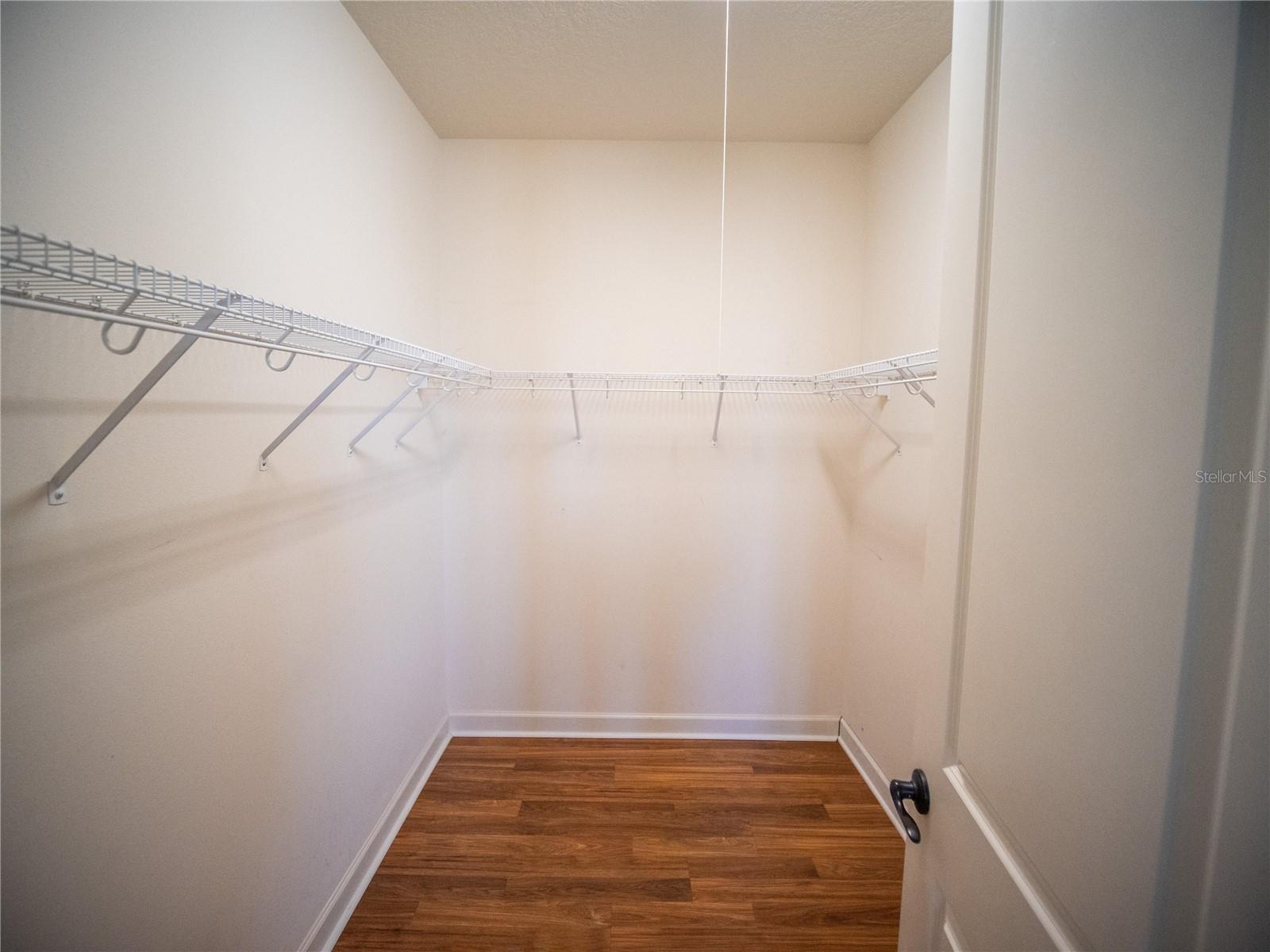 TAVARES ETOWAH PH 01 PB 45-49 LOT 39 ORB PG 1986 - Residential