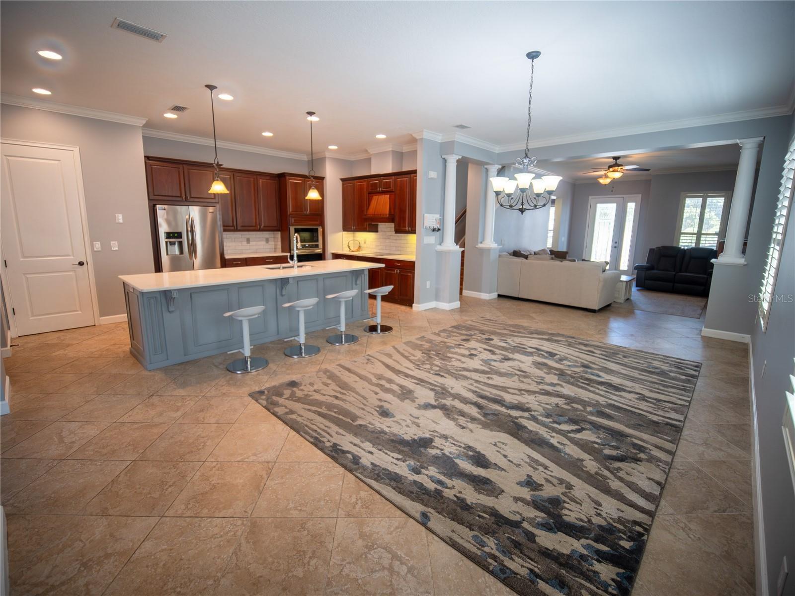 TAVARES ETOWAH PH 01 PB 45-49 LOT 39 ORB PG 1986 - Residential