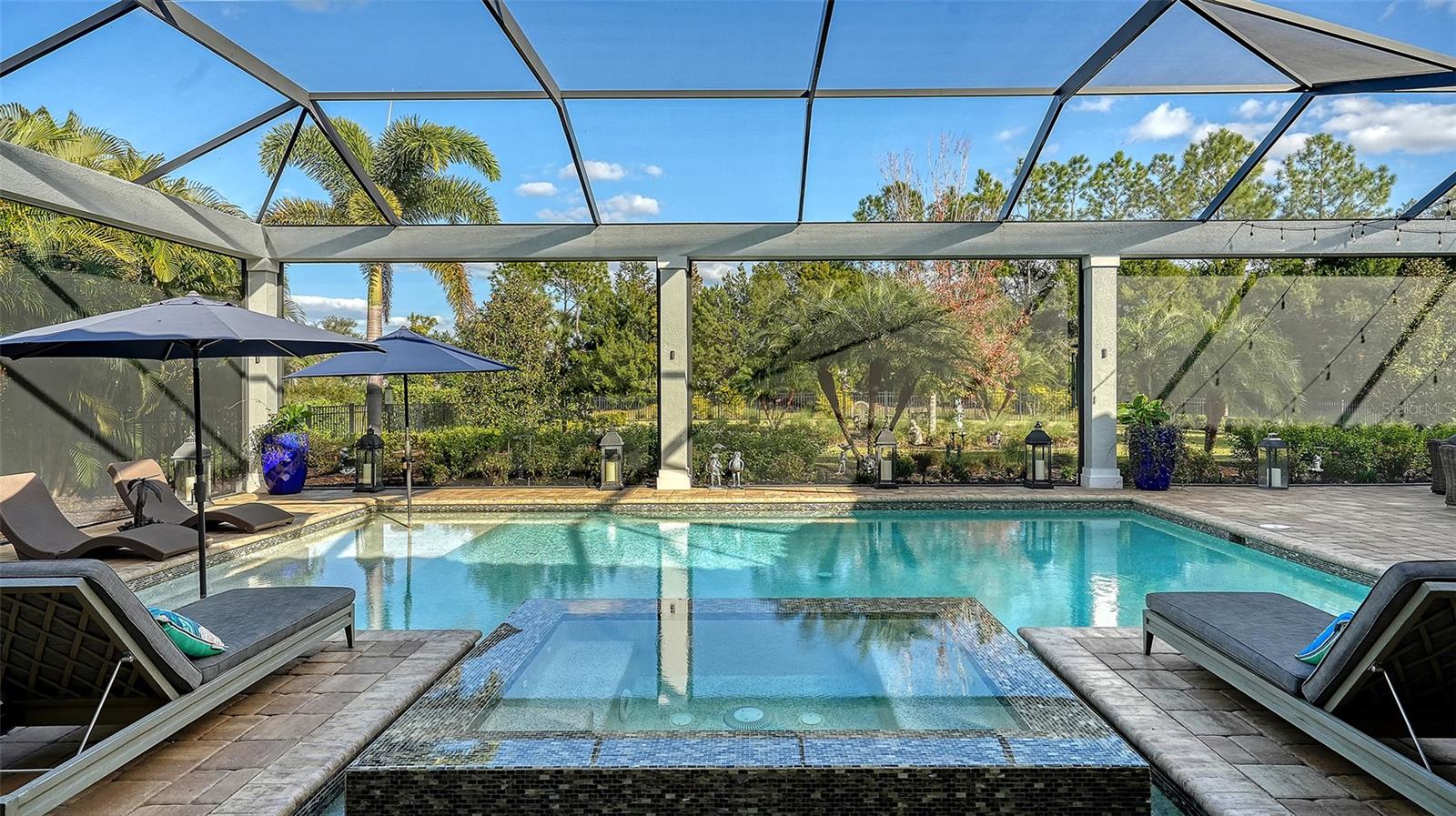 LAKE CLUB PH II - Residential