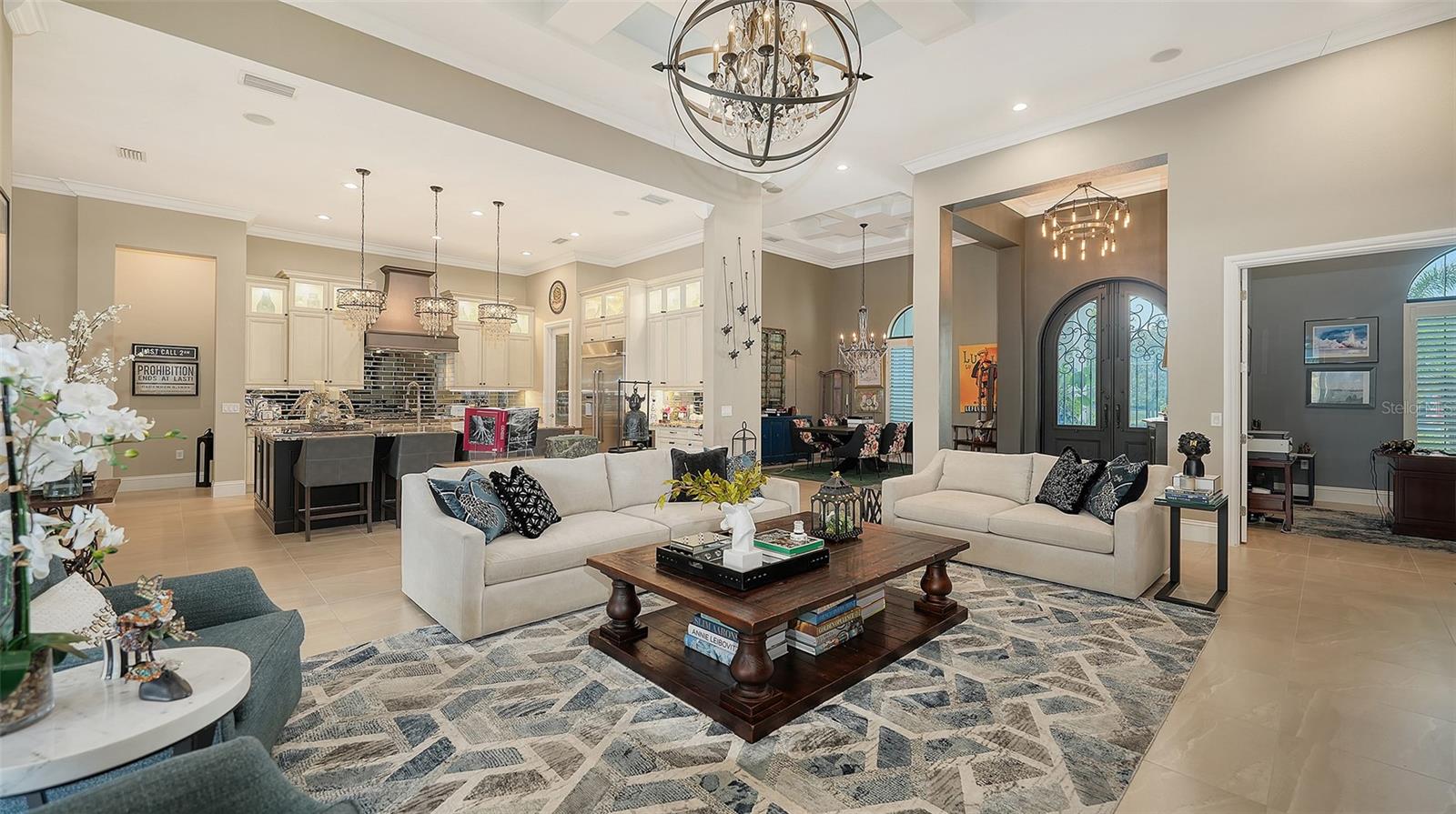 LAKE CLUB PH II - Residential