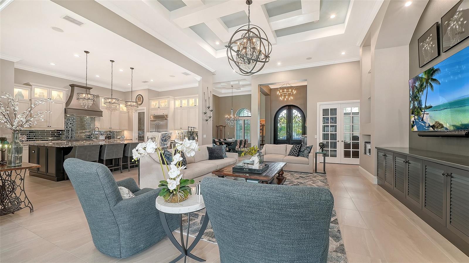 LAKE CLUB PH II - Residential