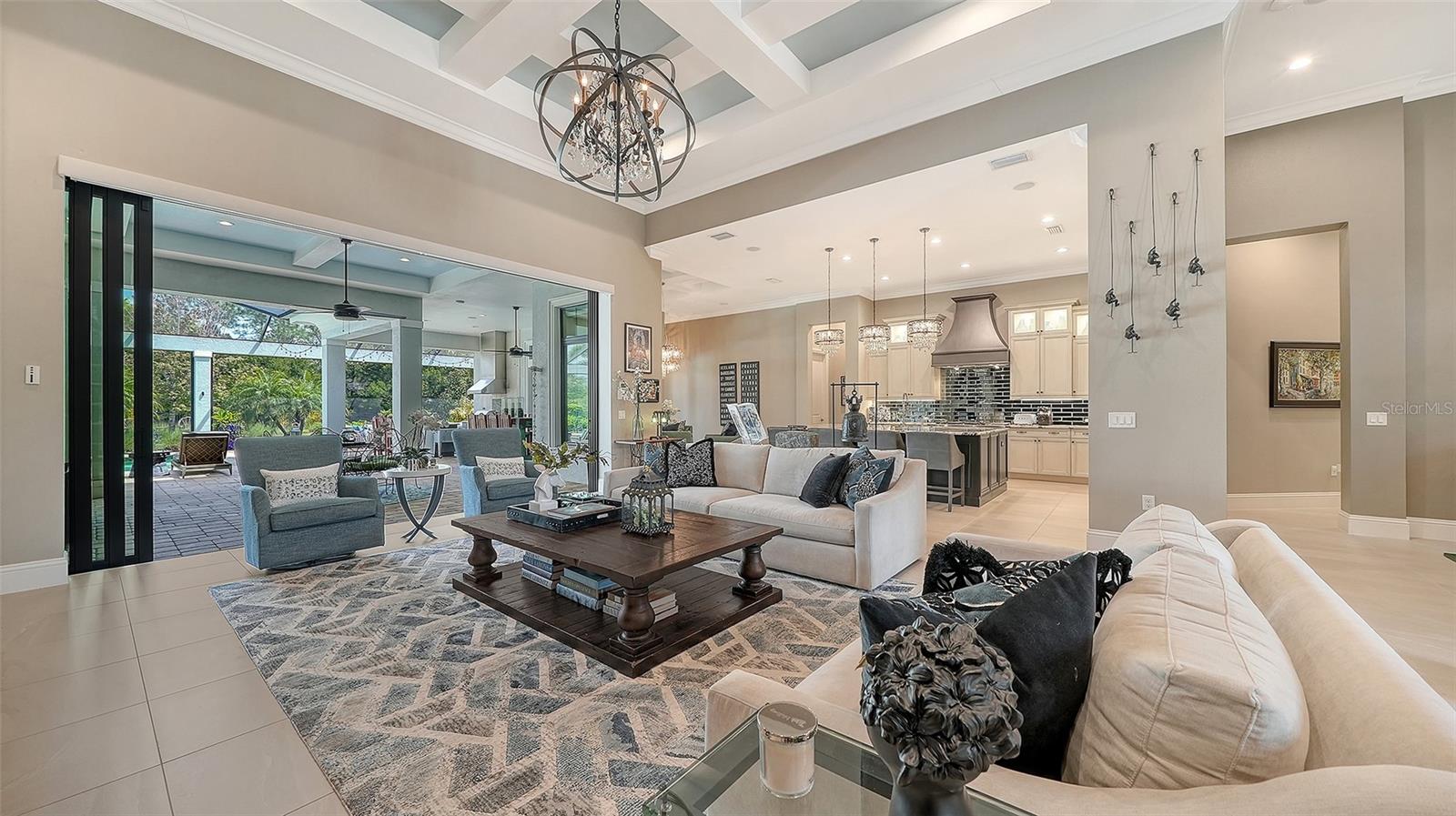 LAKE CLUB PH II - Residential