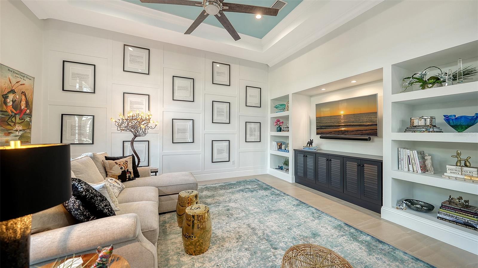 LAKE CLUB PH II - Residential