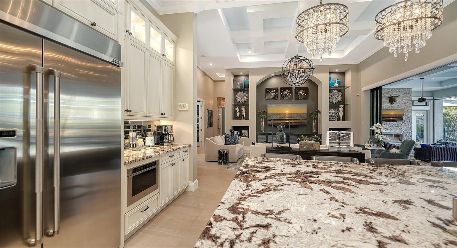 LAKE CLUB PH II - Residential