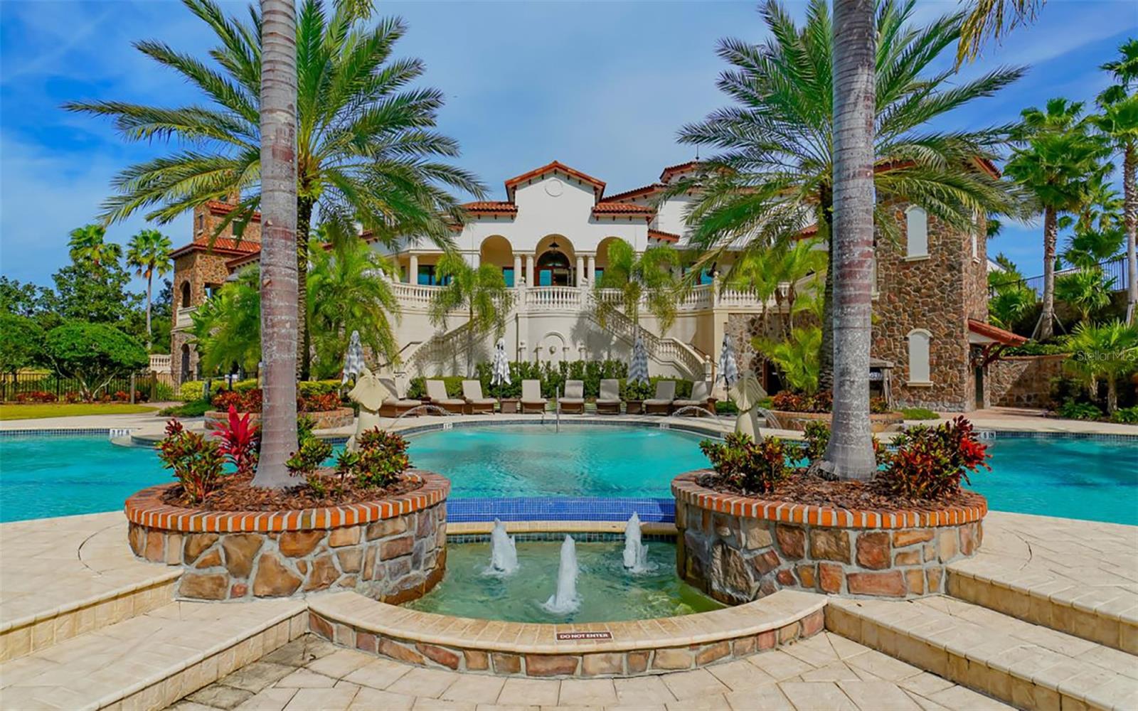 LAKE CLUB PH II - Residential