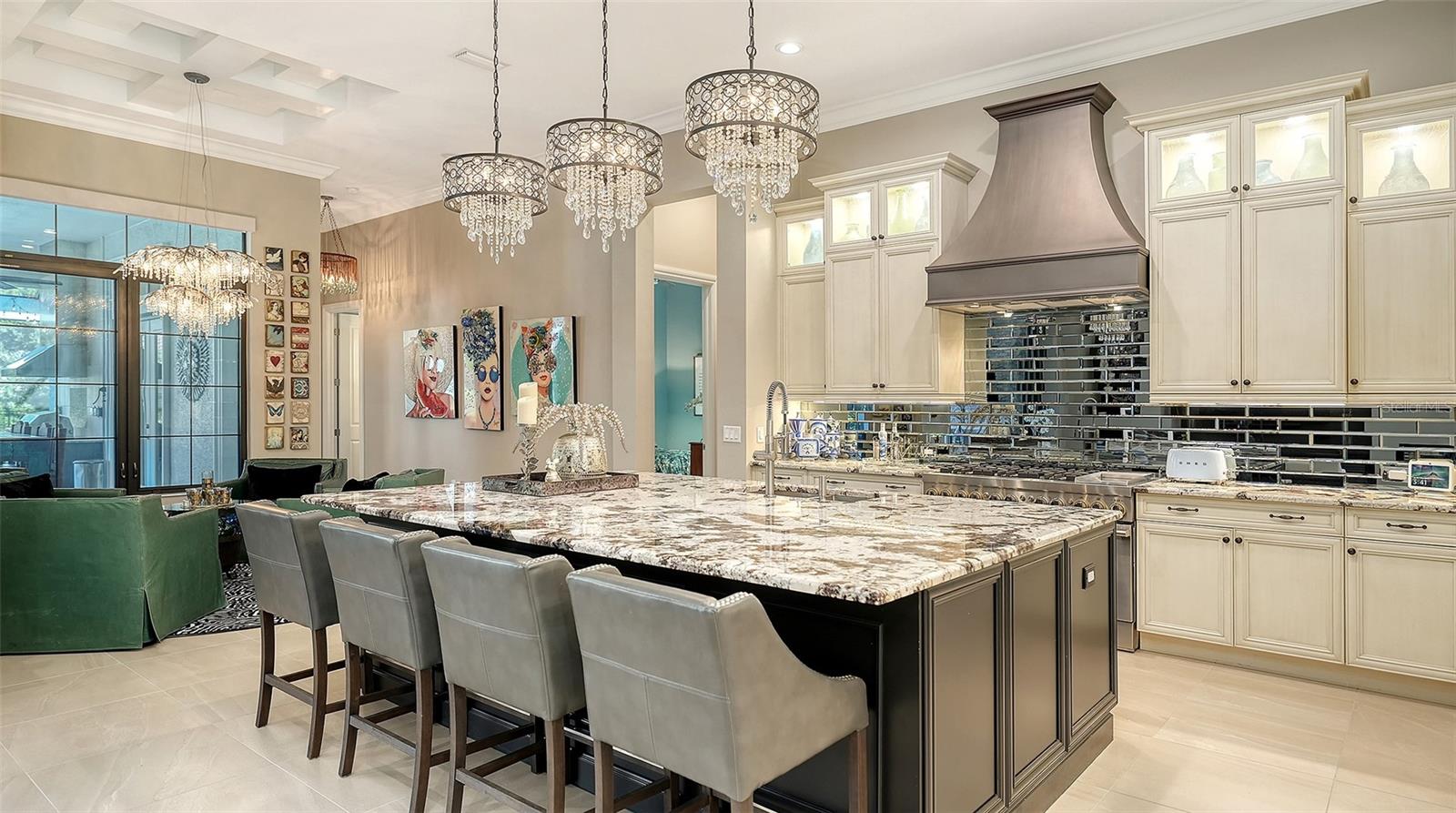 LAKE CLUB PH II - Residential