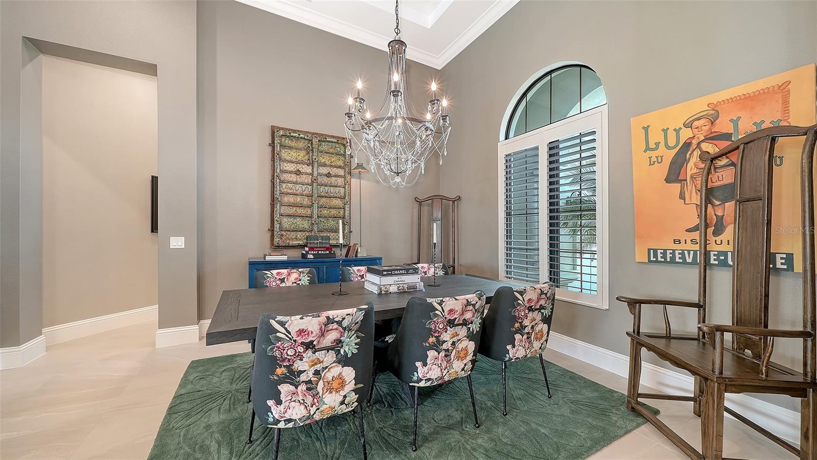 LAKE CLUB PH II - Residential