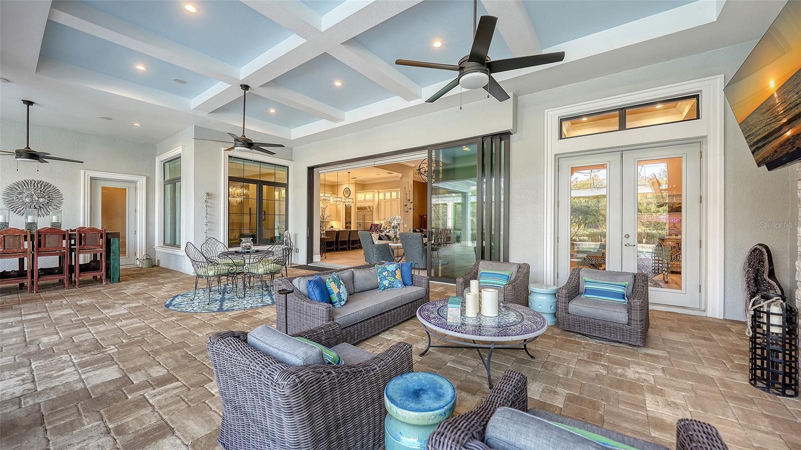 LAKE CLUB PH II - Residential