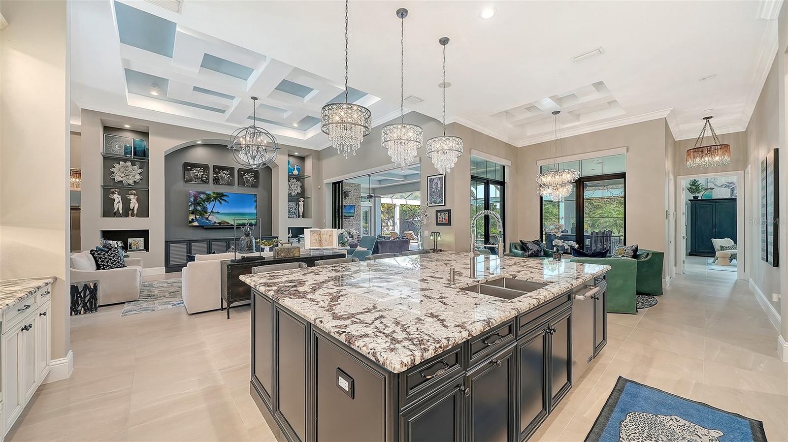 LAKE CLUB PH II - Residential