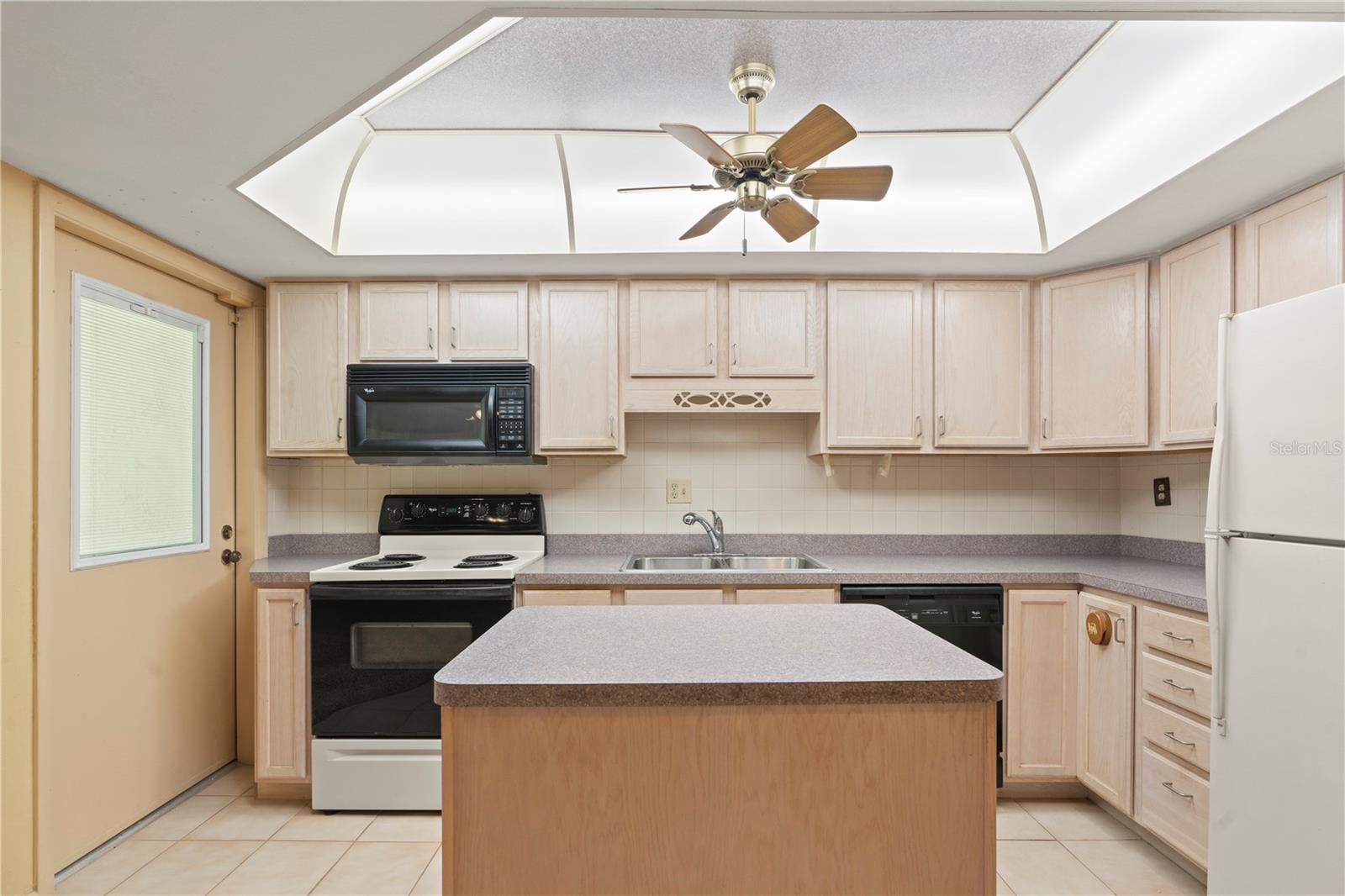 INVERNESS VILLAGE CONDO - Residential