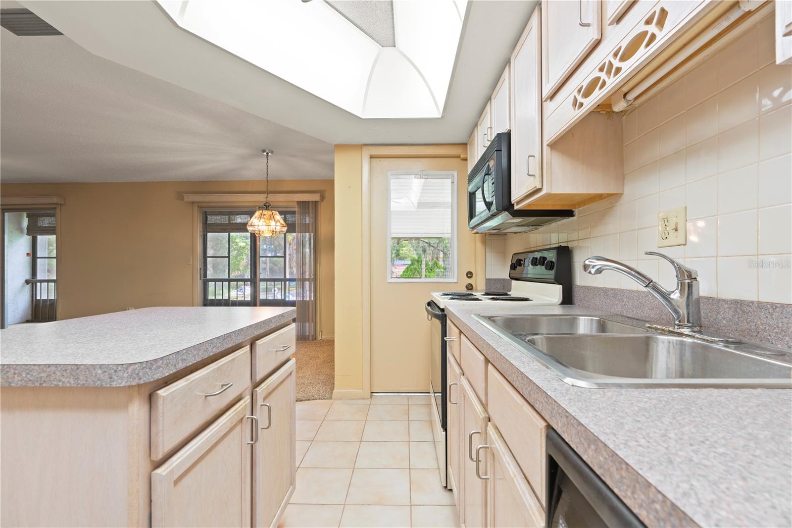 INVERNESS VILLAGE CONDO - Residential