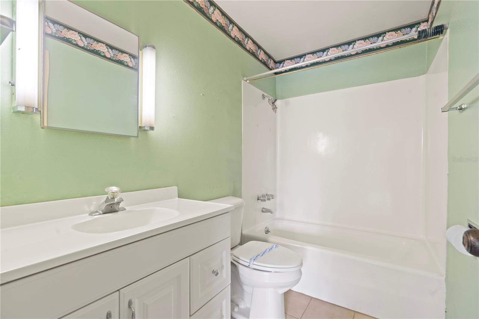 INVERNESS VILLAGE CONDO - Residential