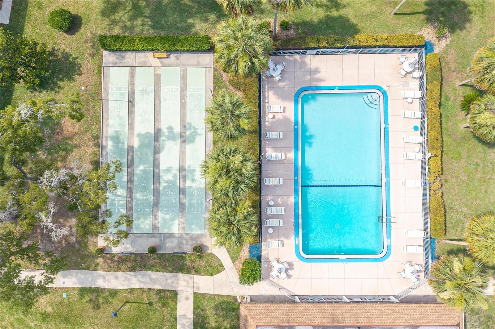 INVERNESS VILLAGE CONDO - Residential