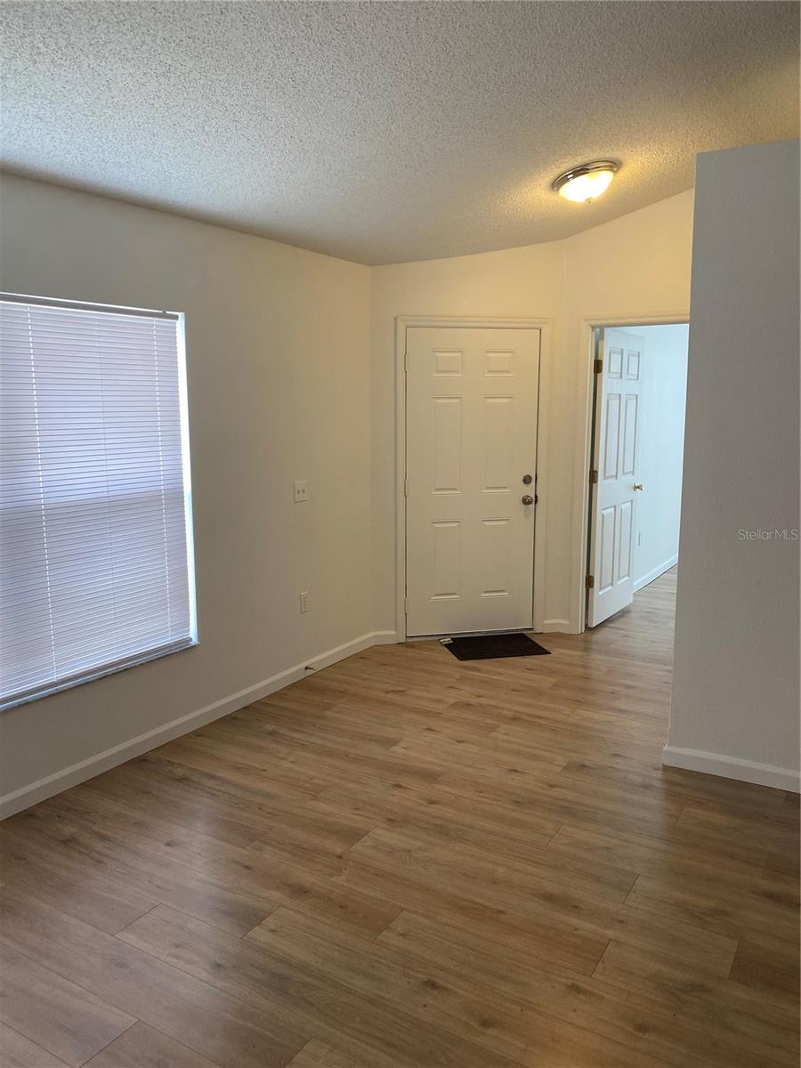 ROYAL RIDGE PH 02 - Residential Lease