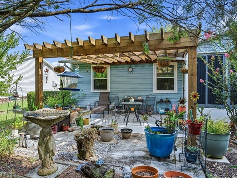 Tiny photo for 2107 Greenlaw Court, Leesburg, FL 34788 (MLS # G5114283)