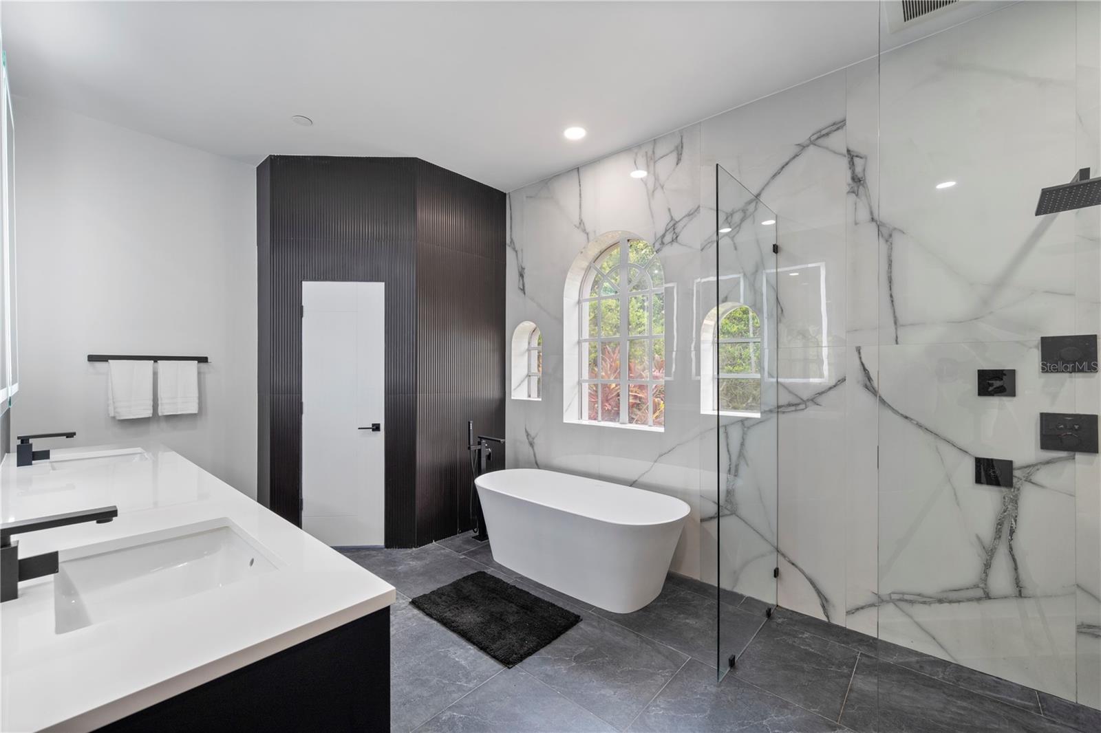 WATERS EDGE BOCA POINTE AT TURTLE CREEK - Residential