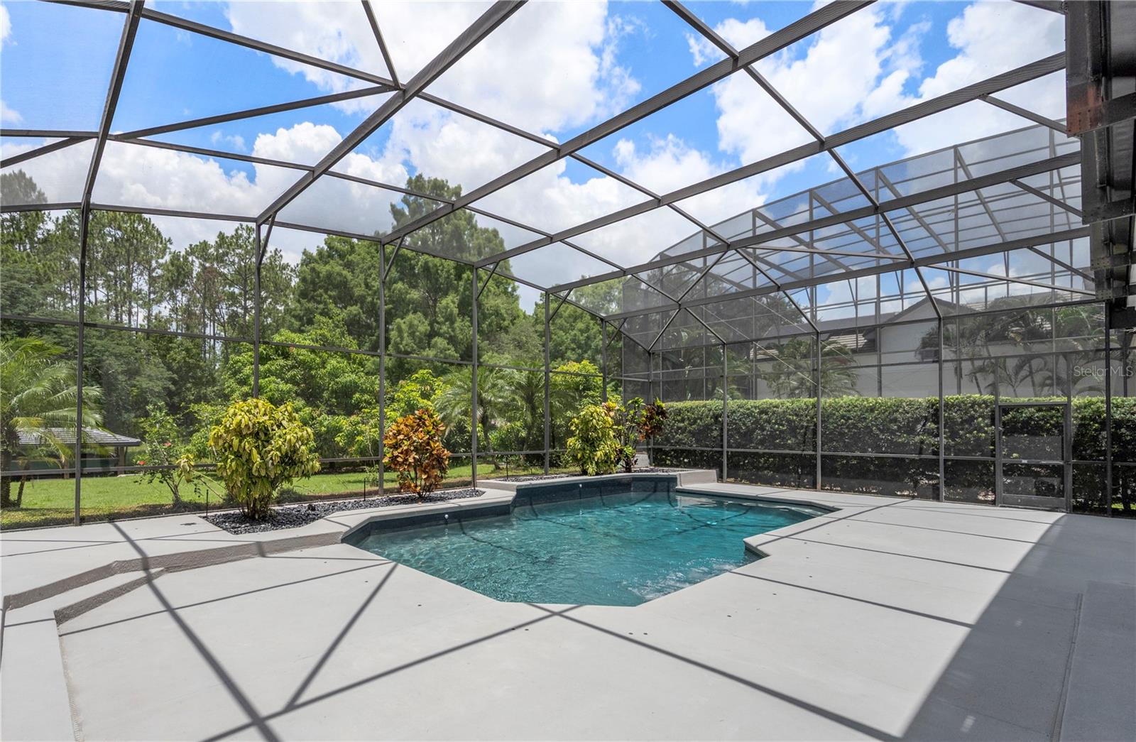 WATERS EDGE BOCA POINTE AT TURTLE CREEK - Residential