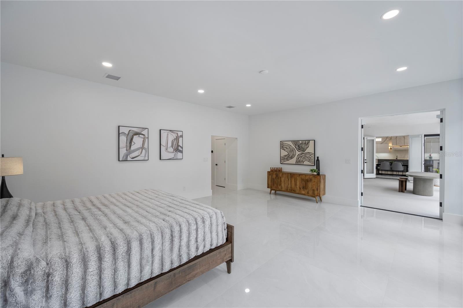 WATERS EDGE BOCA POINTE AT TURTLE CREEK - Residential