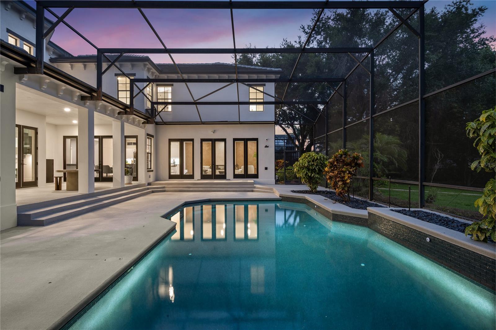 WATERS EDGE BOCA POINTE AT TURTLE CREEK - Residential