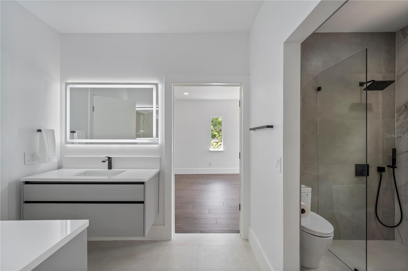 WATERS EDGE BOCA POINTE AT TURTLE CREEK - Residential