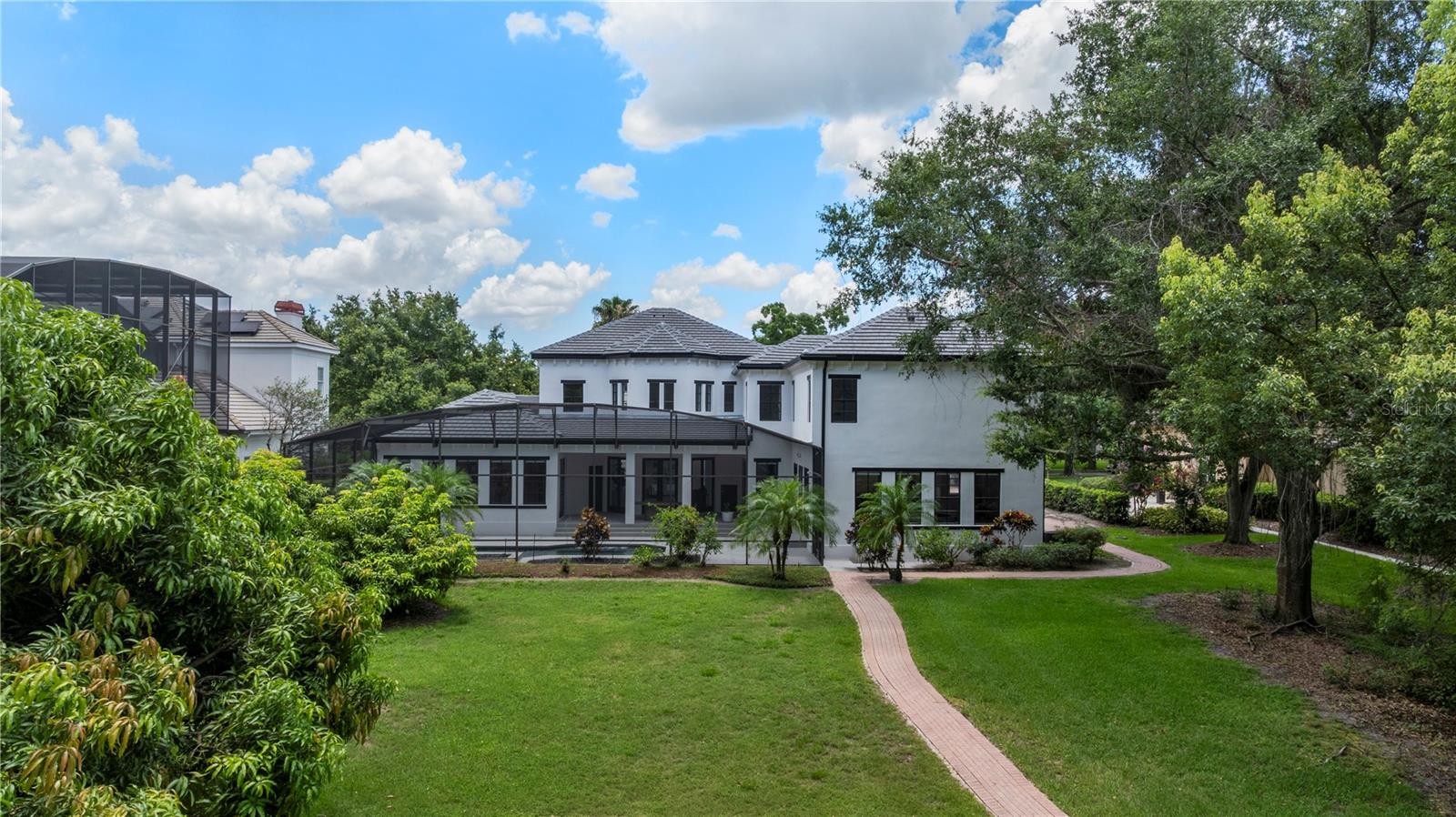 WATERS EDGE BOCA POINTE AT TURTLE CREEK - Residential