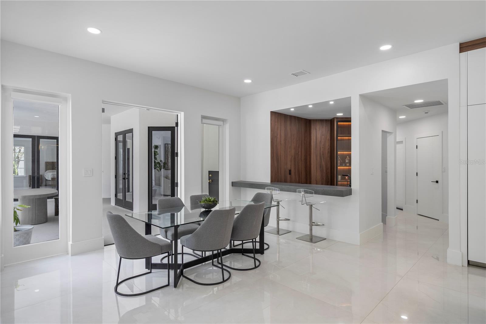 WATERS EDGE BOCA POINTE AT TURTLE CREEK - Residential