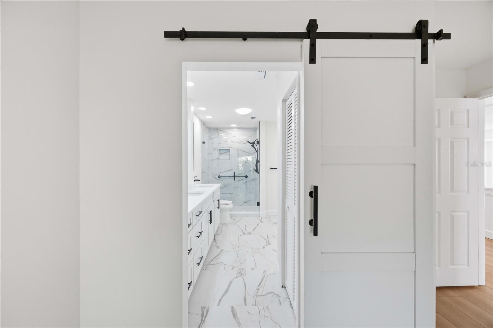 CHANTECLAIRE - Residential