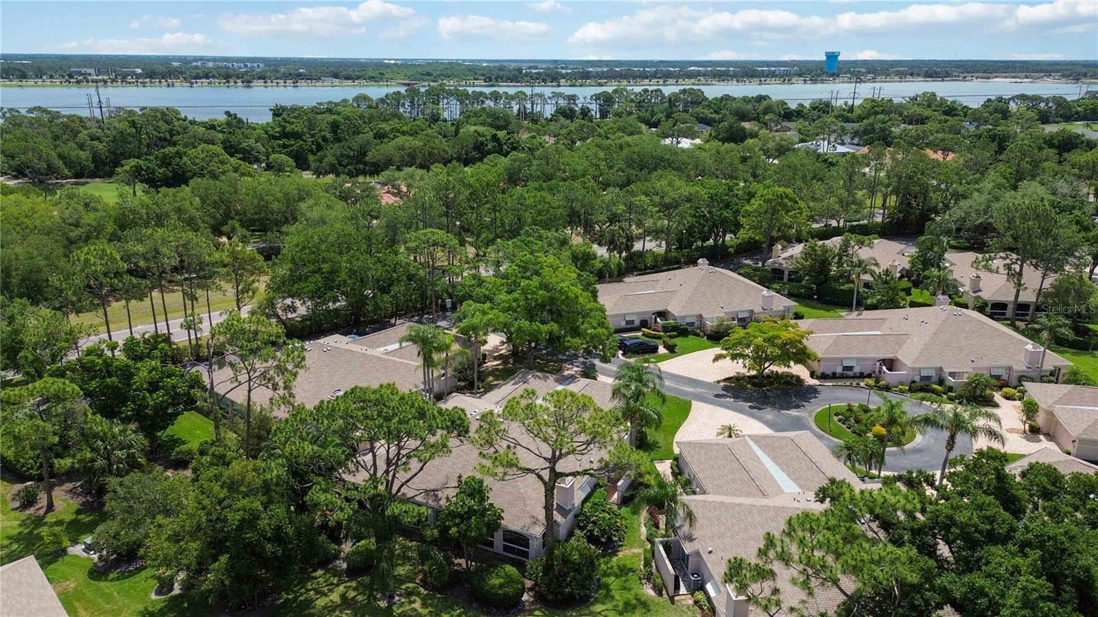 CHANTECLAIRE - Residential