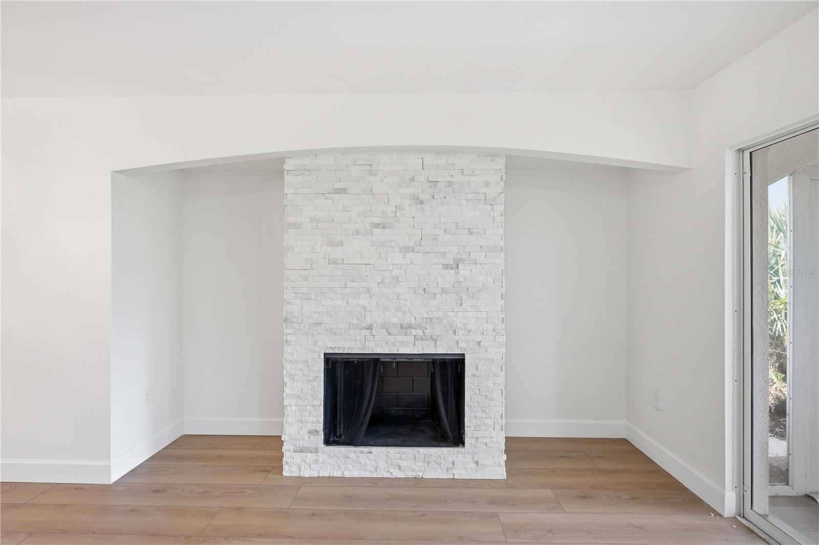 CHANTECLAIRE - Residential