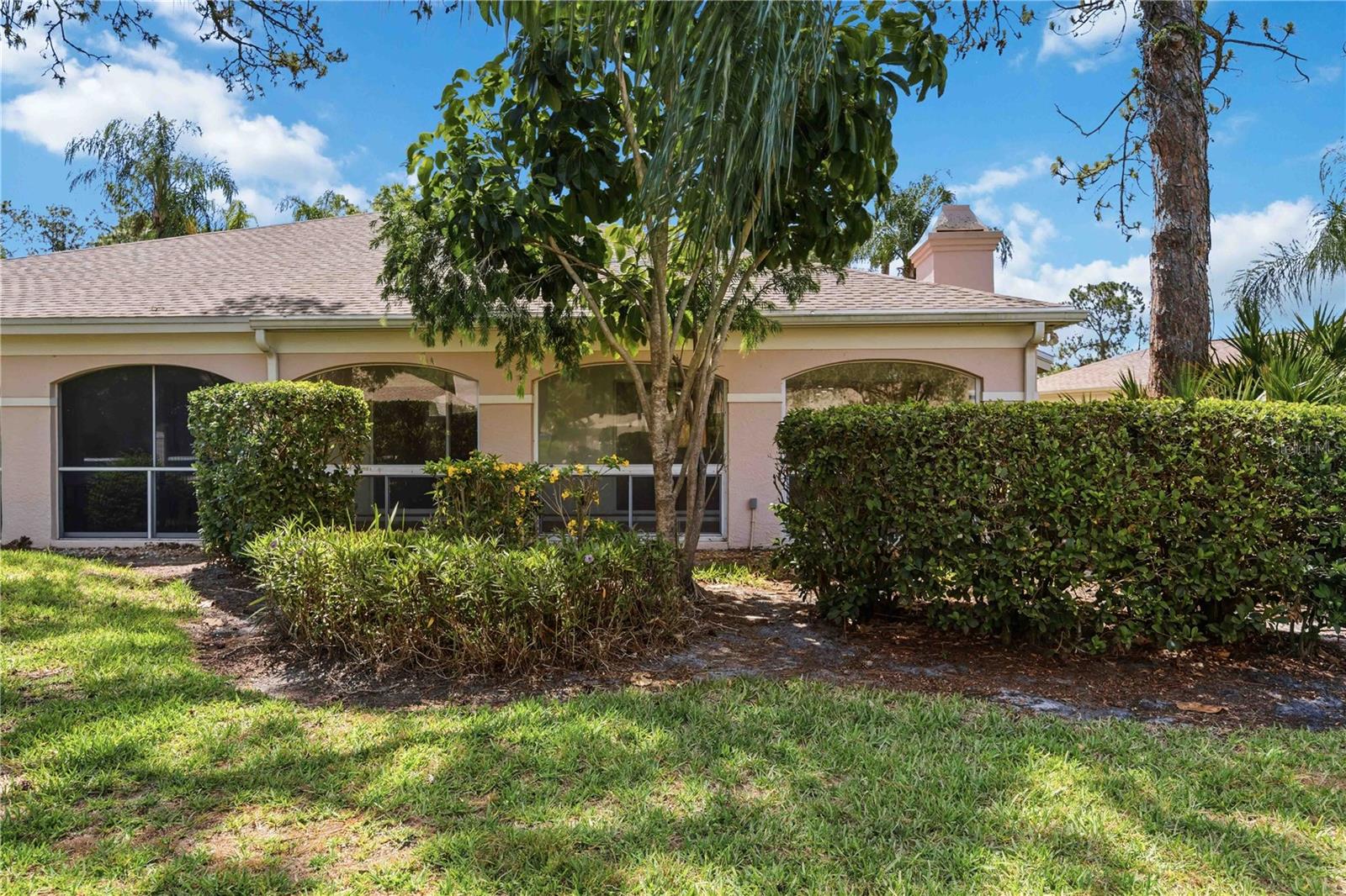 CHANTECLAIRE - Residential