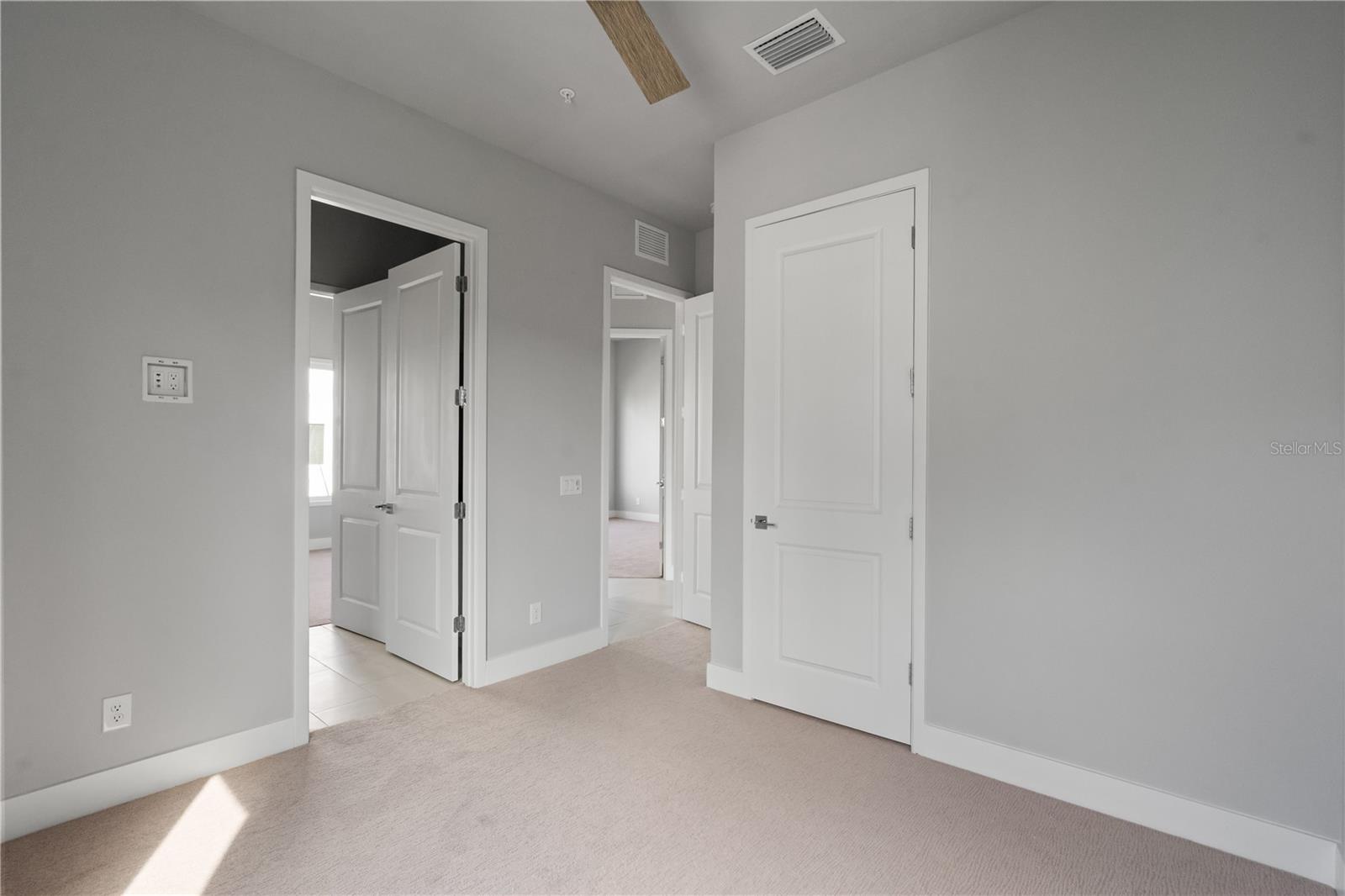 SPECTRUM AT REUNION CONDO PH 9A & 9B - Residential