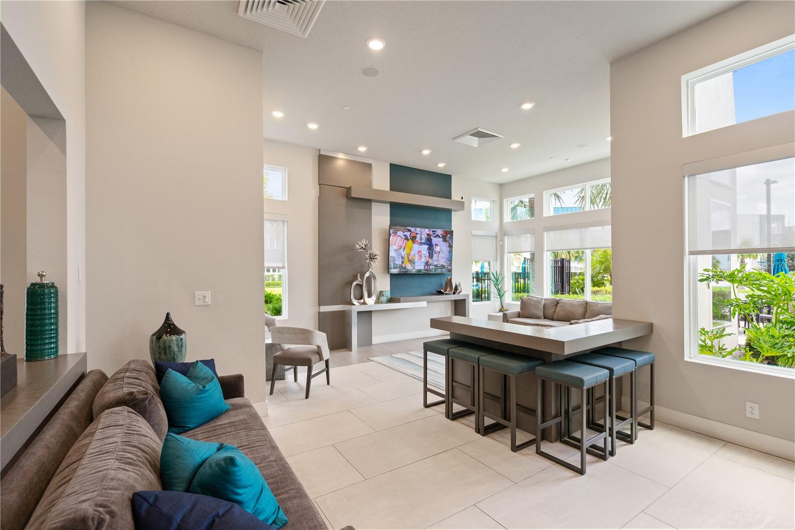 SPECTRUM AT REUNION CONDO PH 9A & 9B - Residential