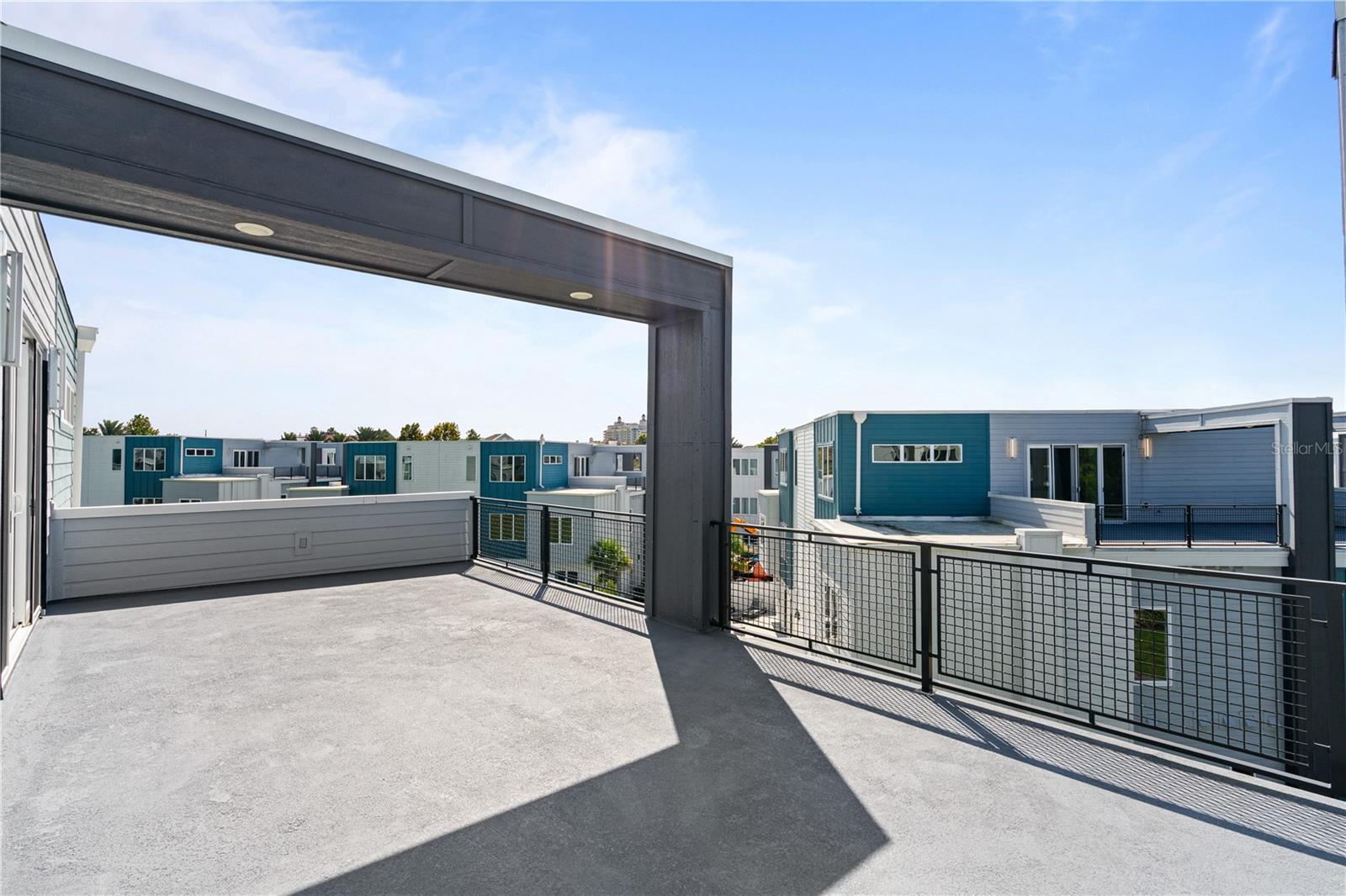 SPECTRUM AT REUNION CONDO PH 9A & 9B - Residential