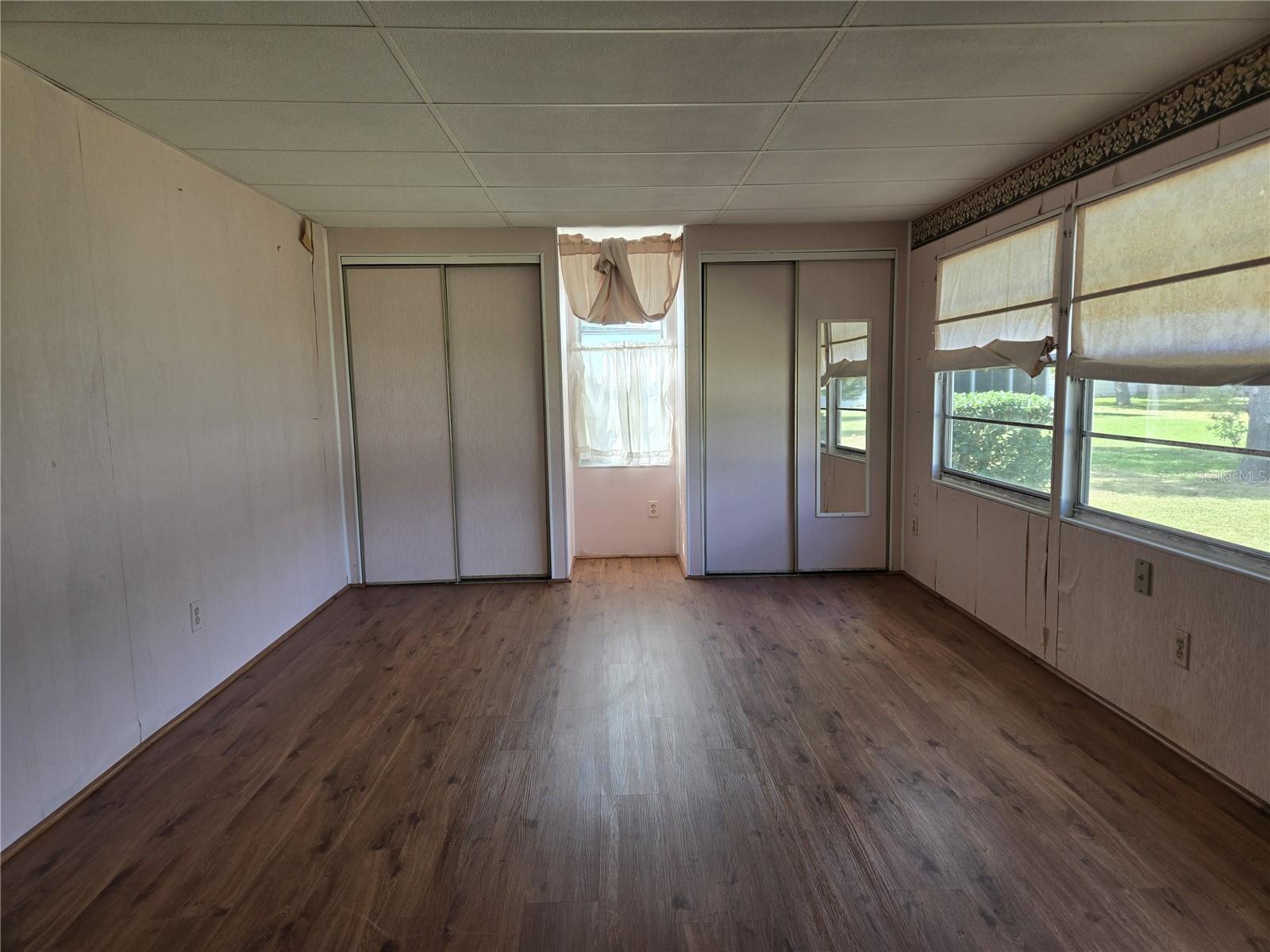 OAK GROVE VILLAGE CONDO - Residential