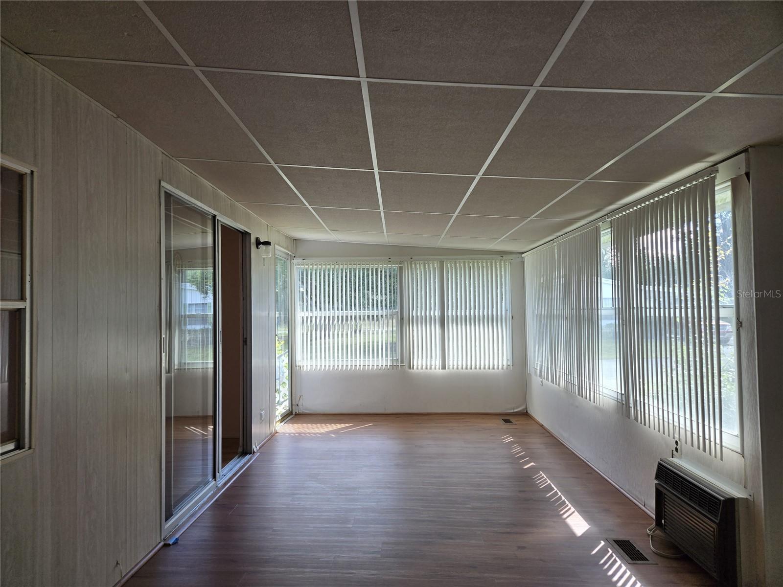 OAK GROVE VILLAGE CONDO - Residential