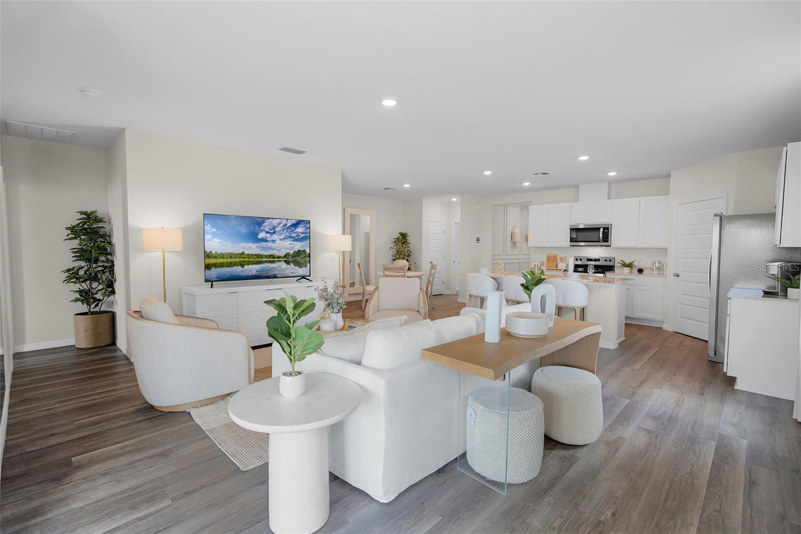 CROSSWINDS EAST PHASE 1 - Residential