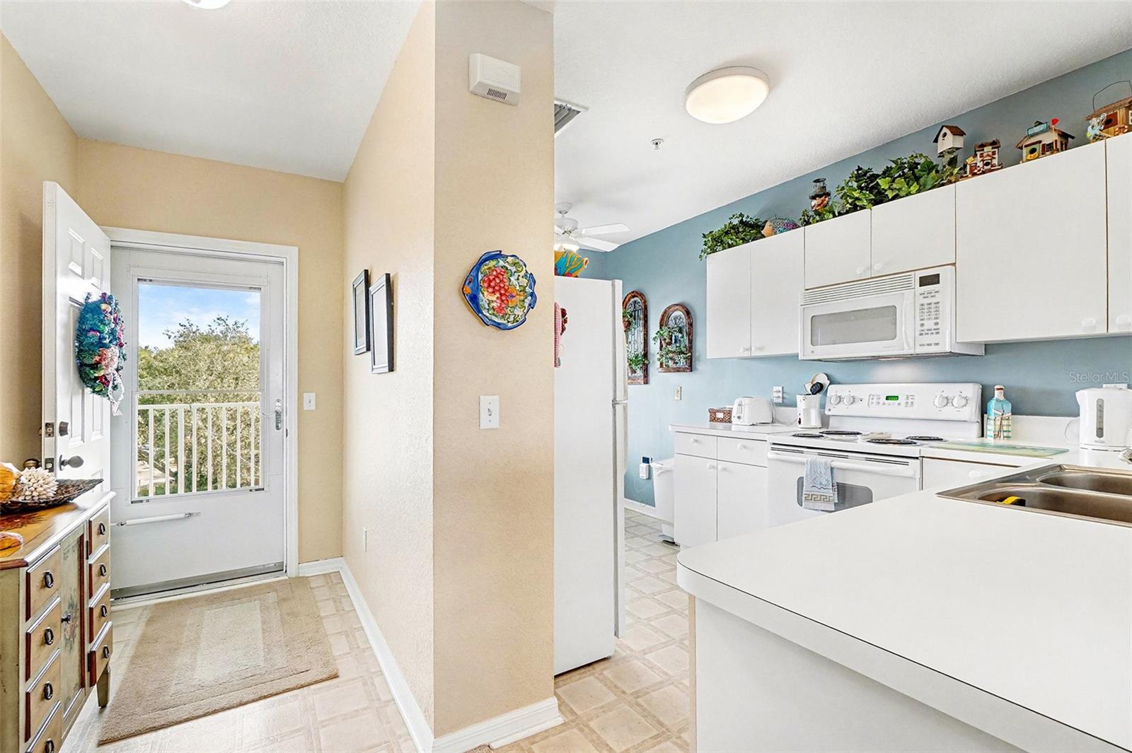 19375 WATER OAK DRIVE 303