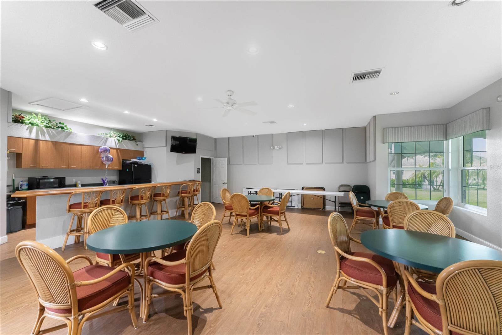 WATERSIDE CLUB 04 AT HERITAGE - Residential