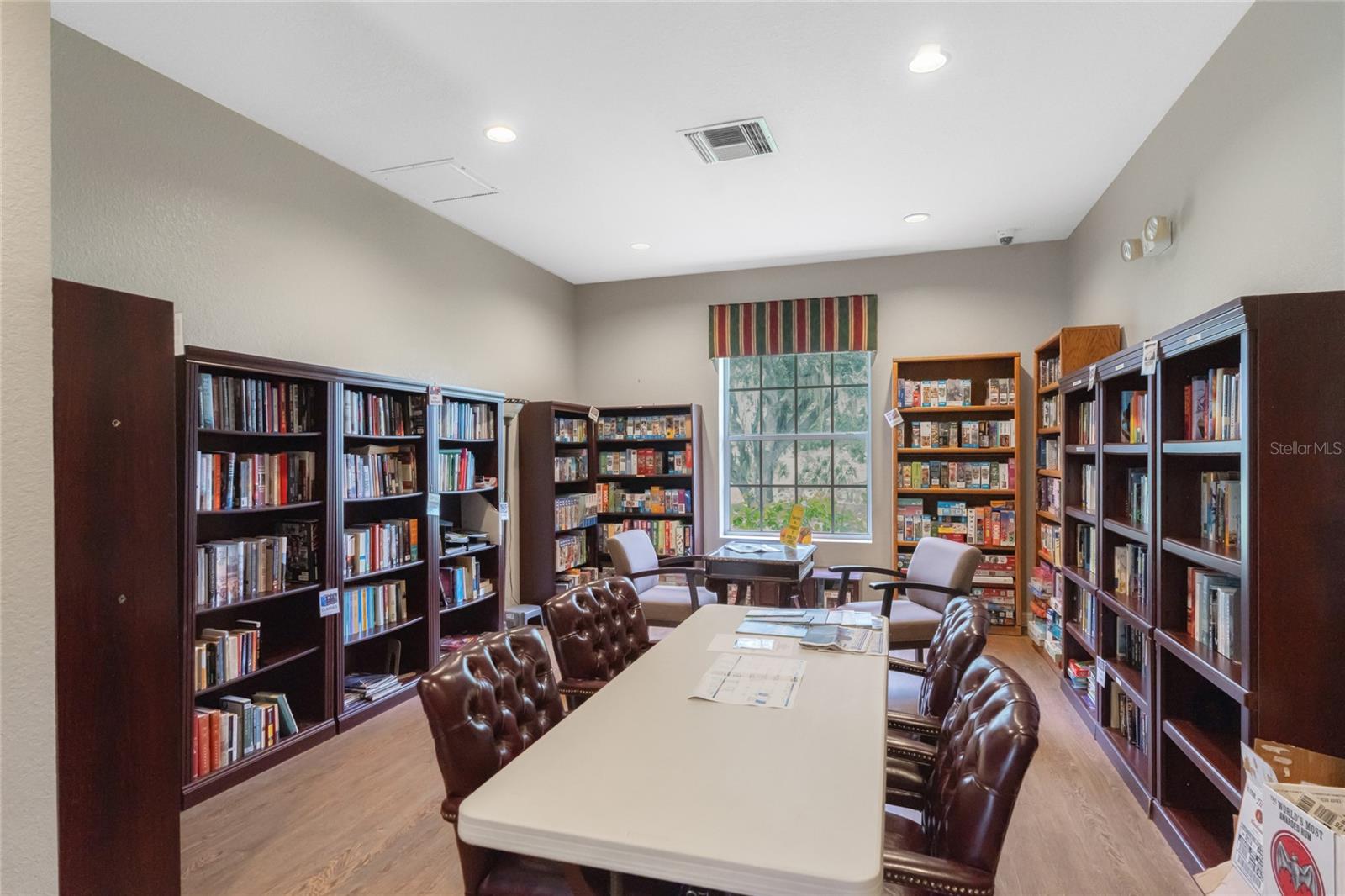 WATERSIDE CLUB 04 AT HERITAGE - Residential