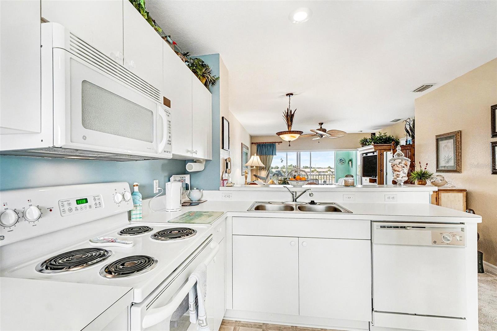 WATERSIDE CLUB 04 AT HERITAGE - Residential