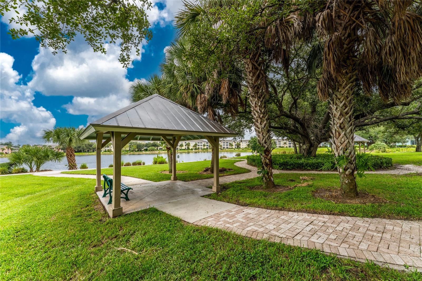 WATERSIDE CLUB 04 AT HERITAGE - Residential