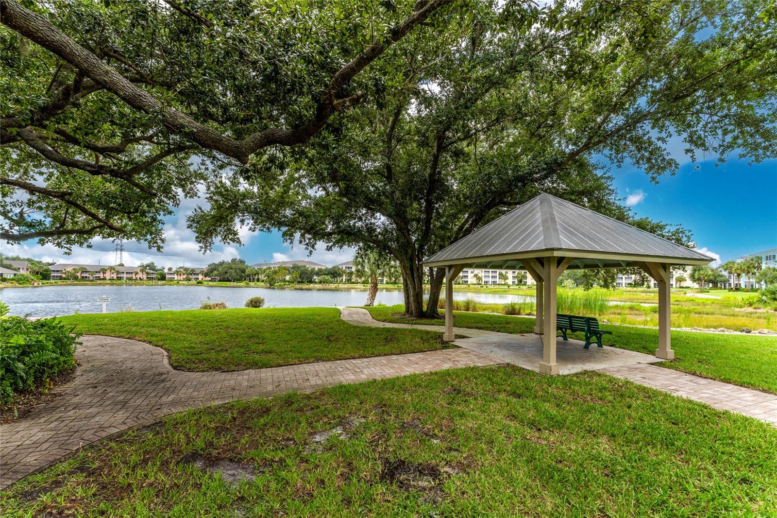 WATERSIDE CLUB 04 AT HERITAGE - Residential