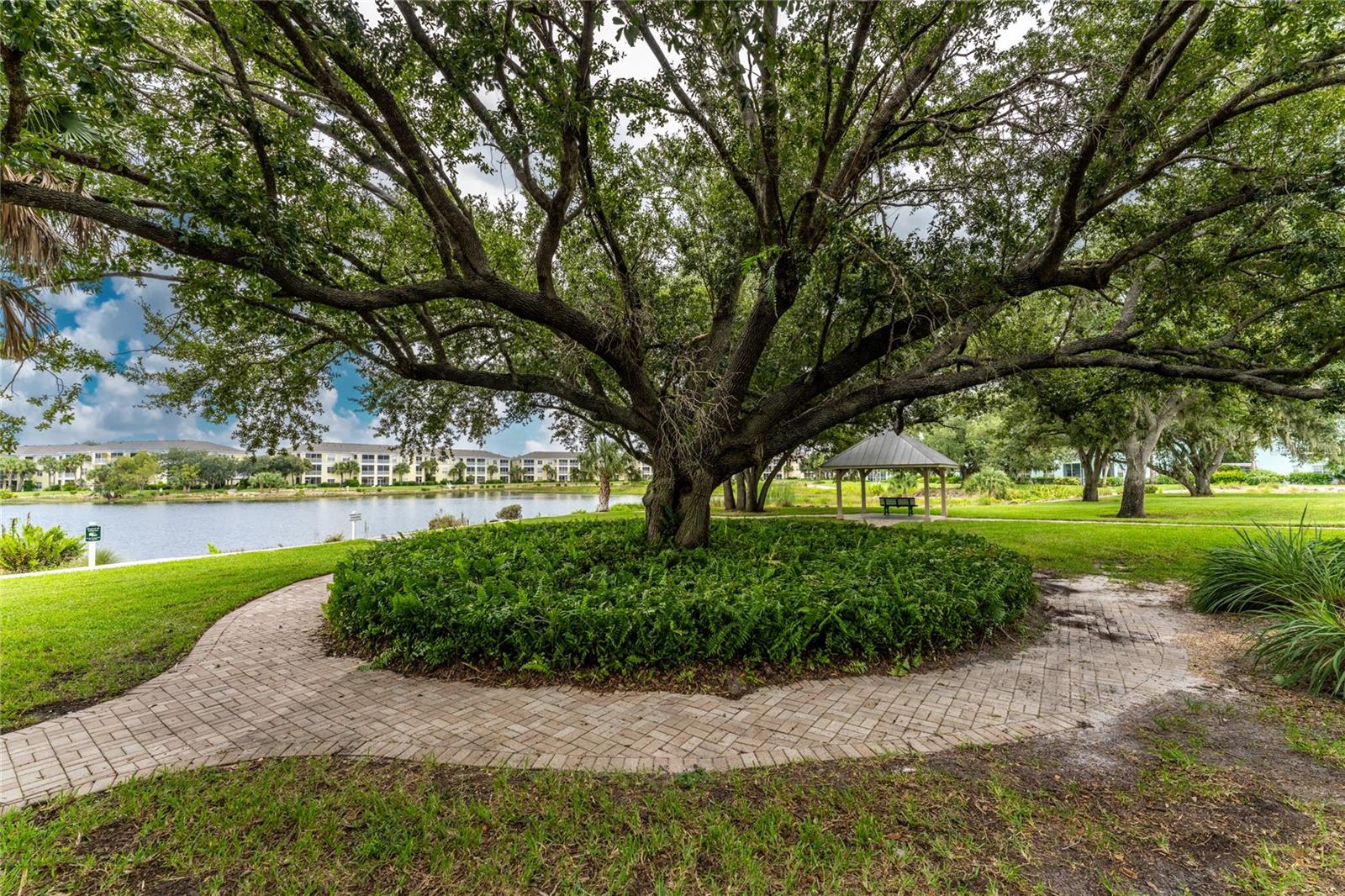 WATERSIDE CLUB 04 AT HERITAGE - Residential