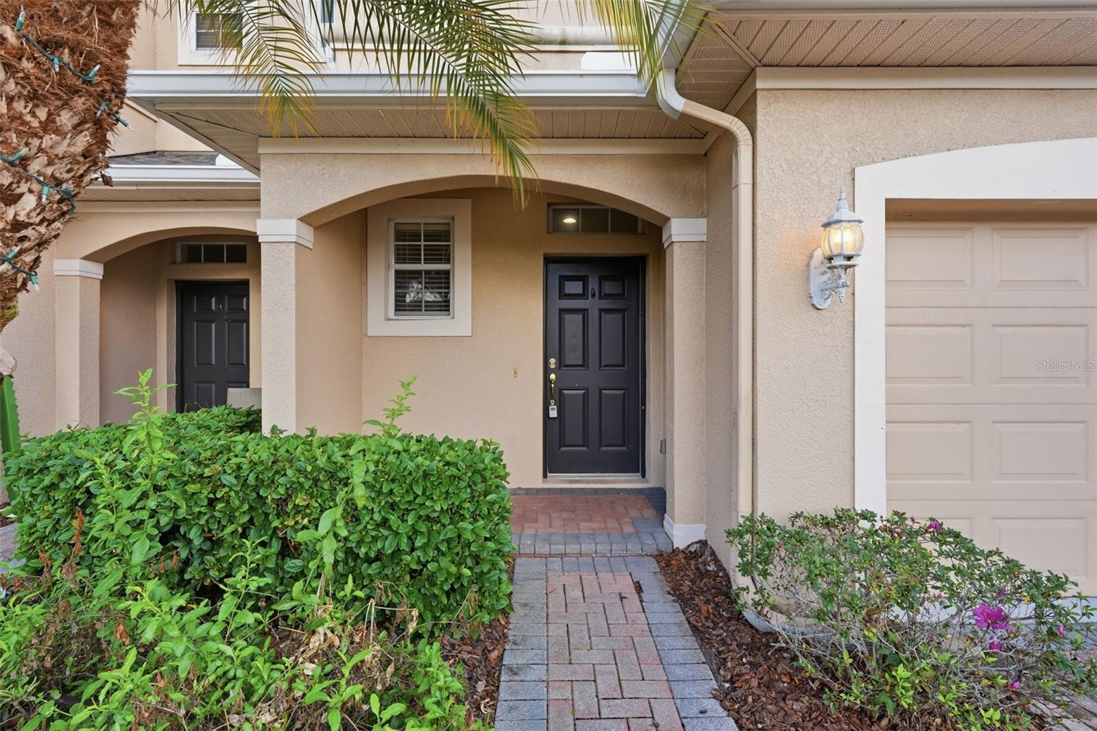 SEVEN OAKS - Residential