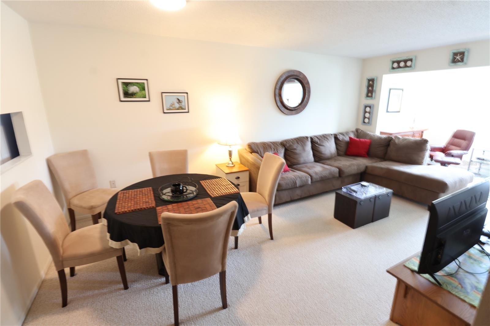 BAYSHORE ON THE LAKE APTS SEC 1 - Residential