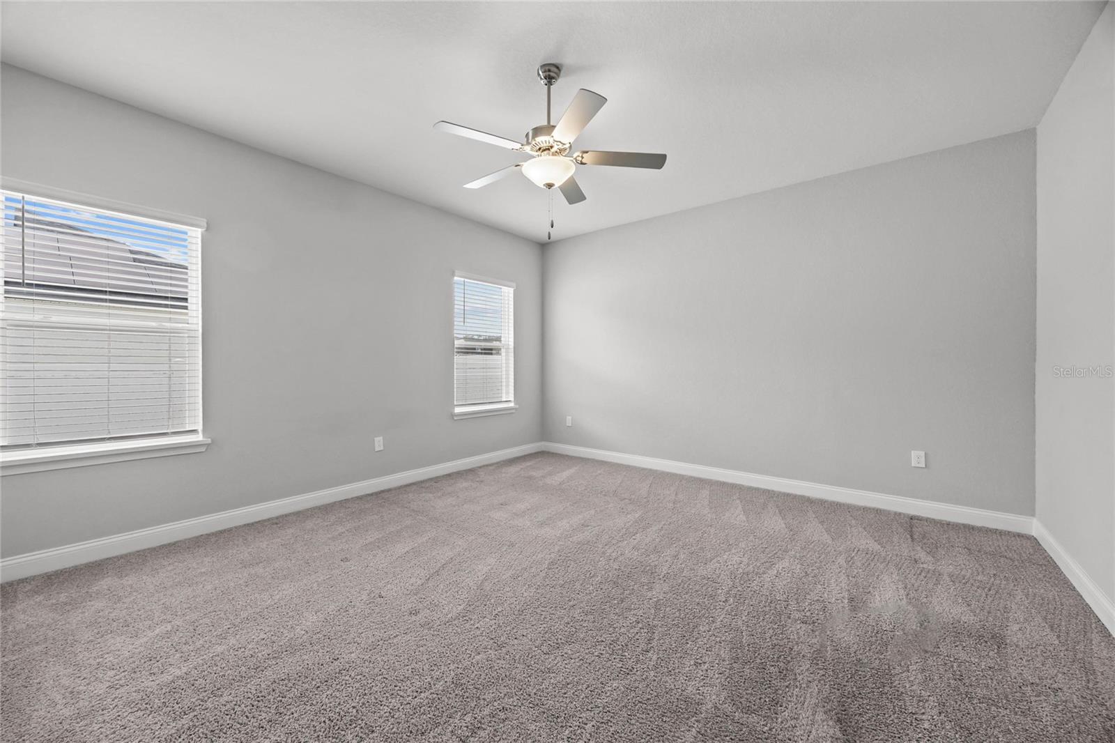 TREYMONT - Residential