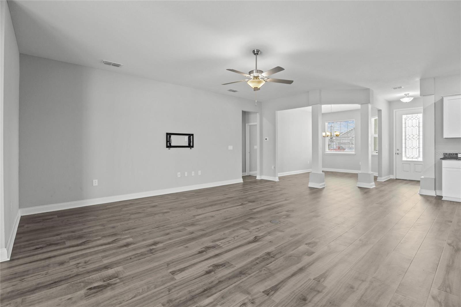 TREYMONT - Residential