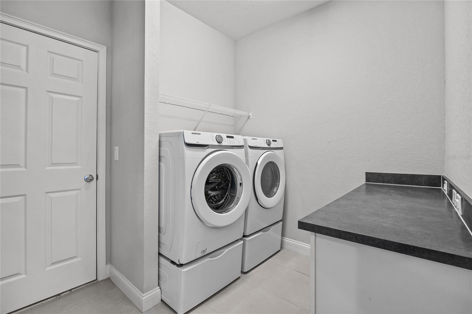 TREYMONT - Residential