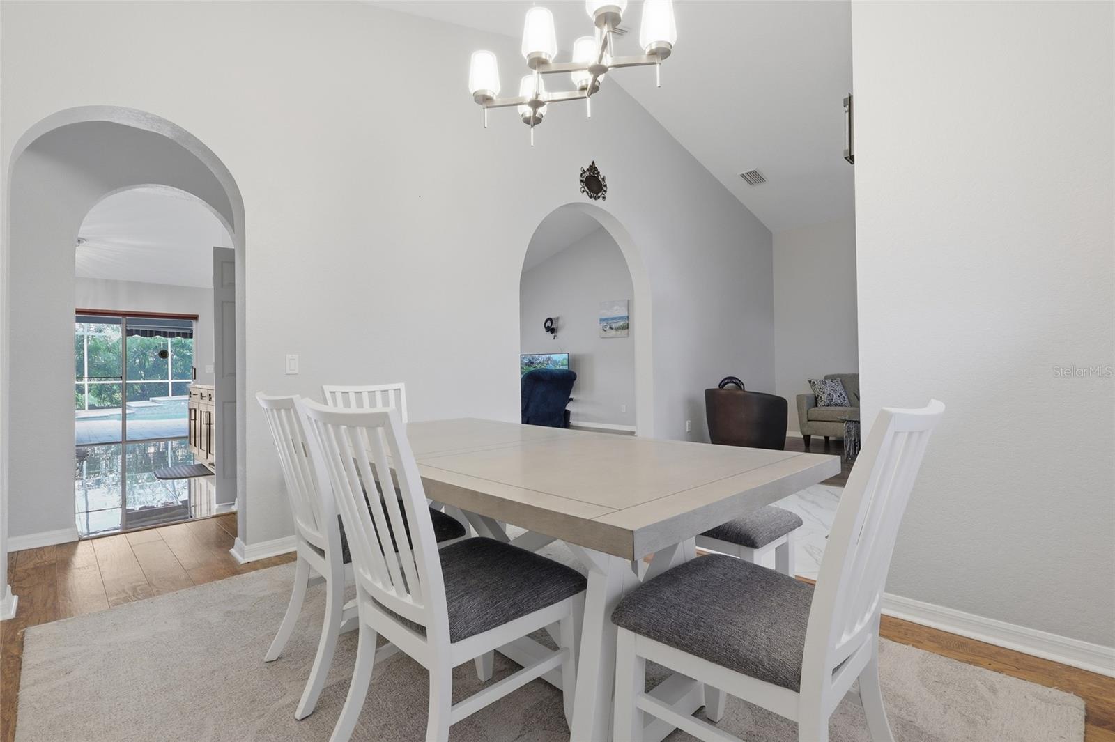 2208 KATANA PLACE